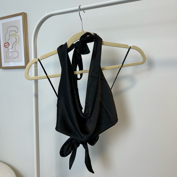 Charcoal Clothing Silky Black Halter Top size US 4 - Picture 3 of 6